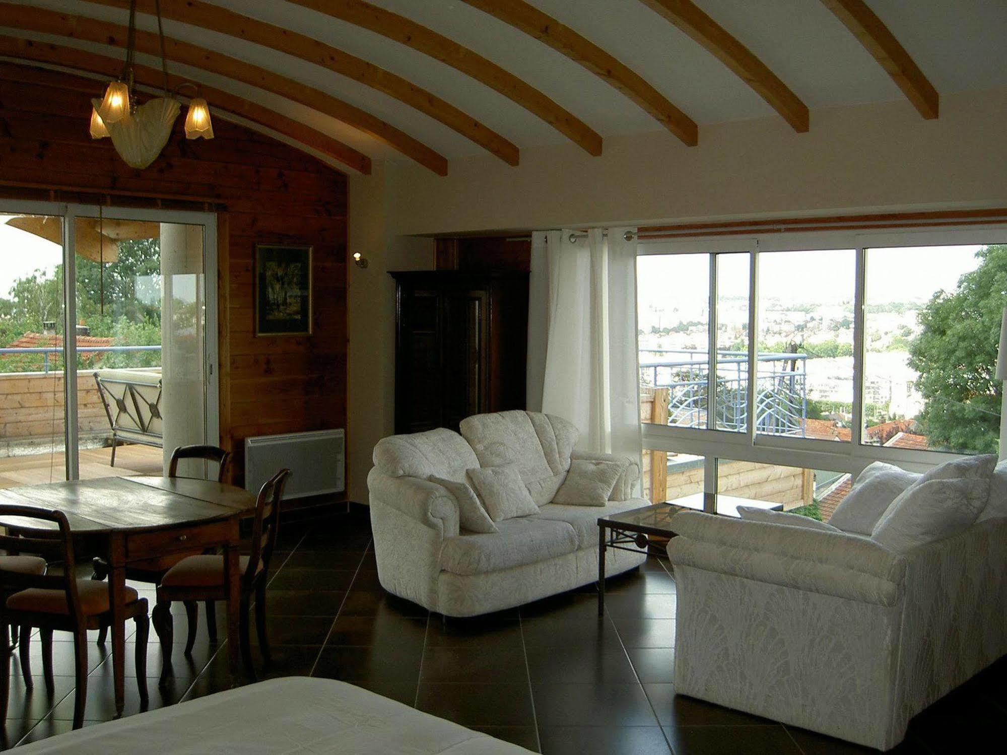 La Maison Du Coteau Cachan Room photo